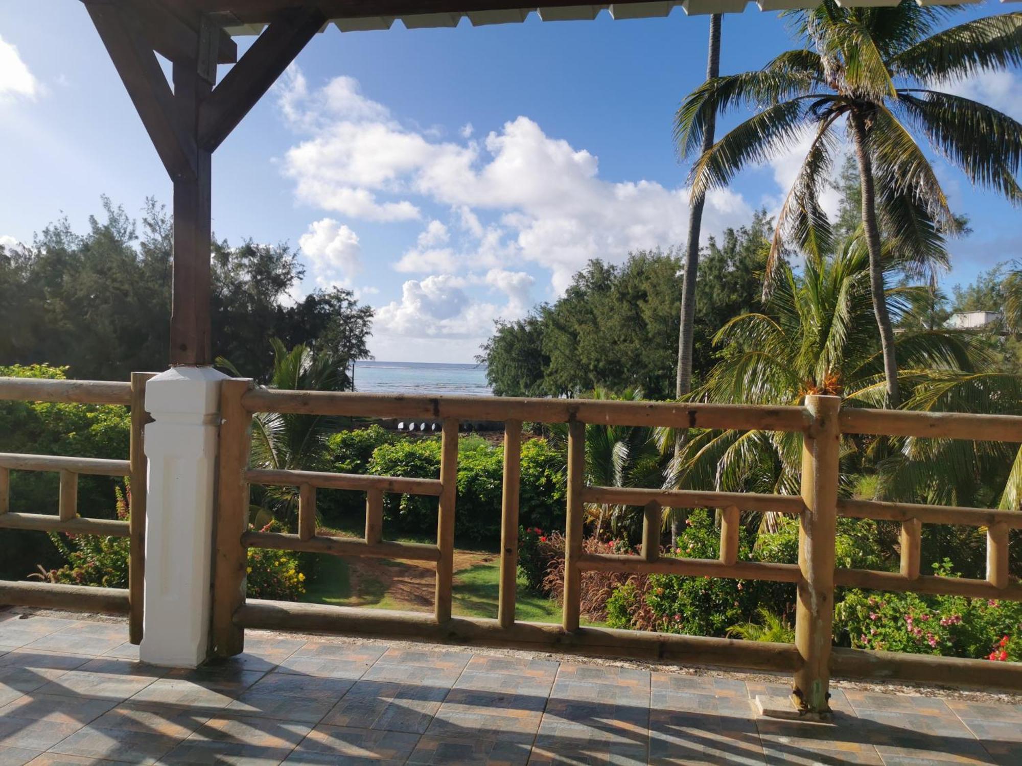 Poisson D'Or Guest House Port Mathurin Exterior foto
